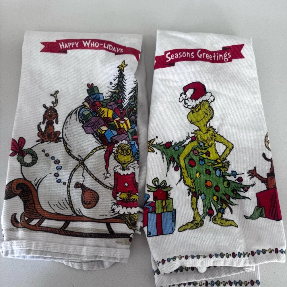 Williams Sonoma Grinch kitchen set
